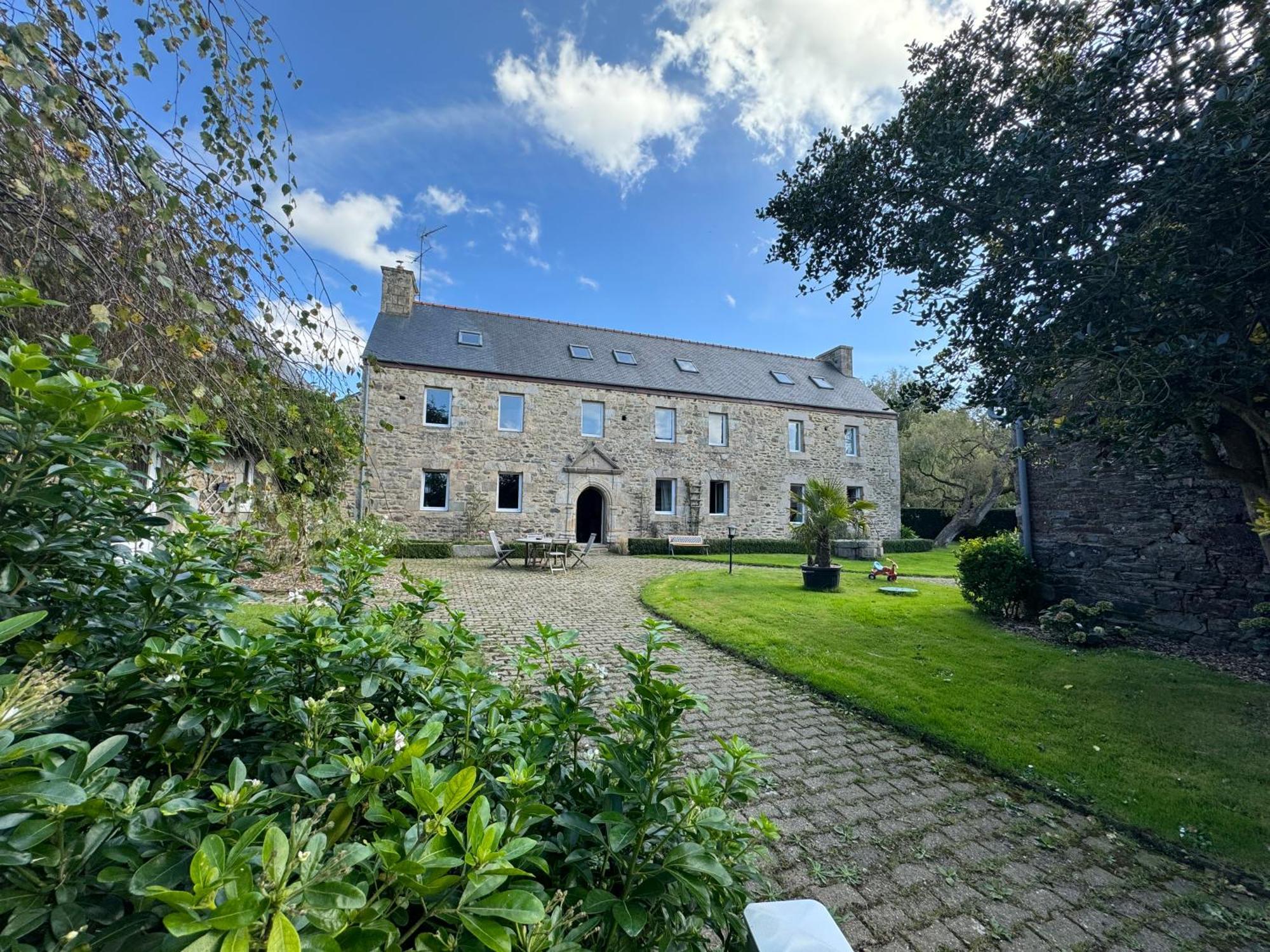 Le Domaine De Coat Rogan, La Chambre Du Tregor Ploezal Exterior photo