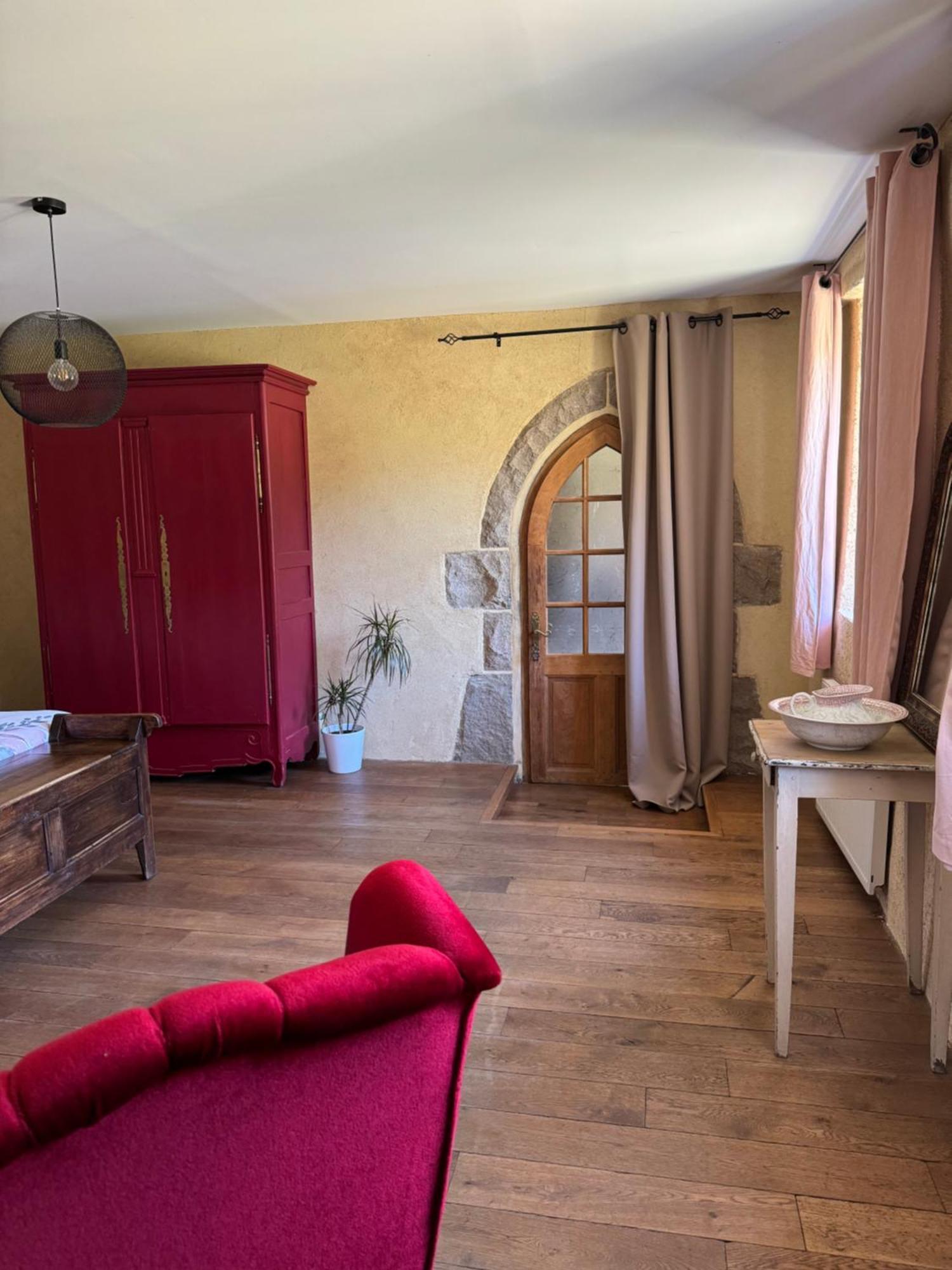 Le Domaine De Coat Rogan, La Chambre Du Tregor Ploezal Exterior photo